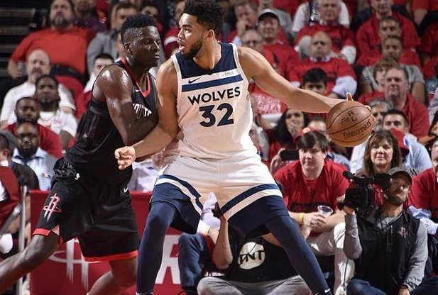  唐斯三分精准投射森林狼主场击退步行者